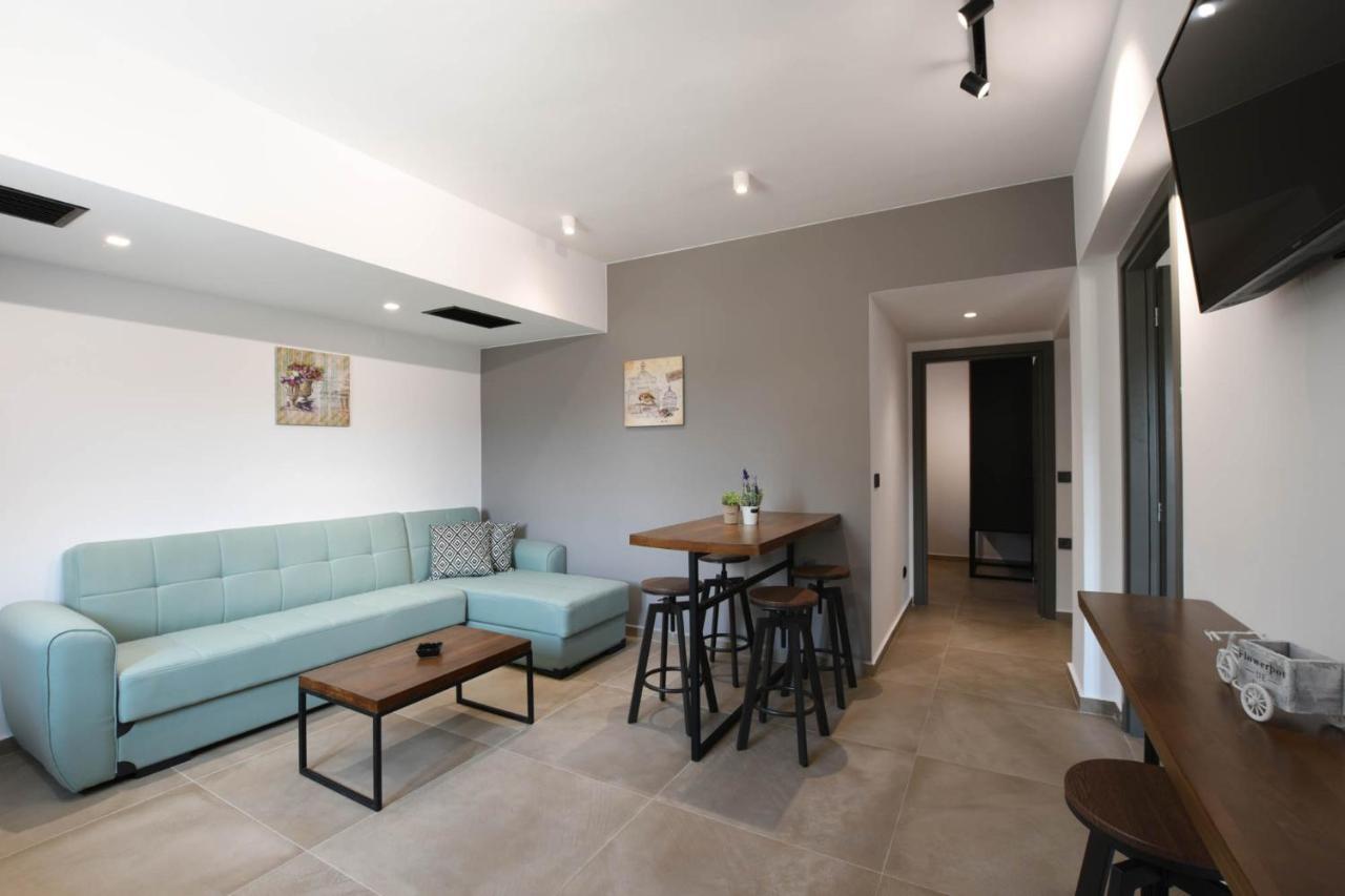 Orion Eco Suites Karteros Exterior photo