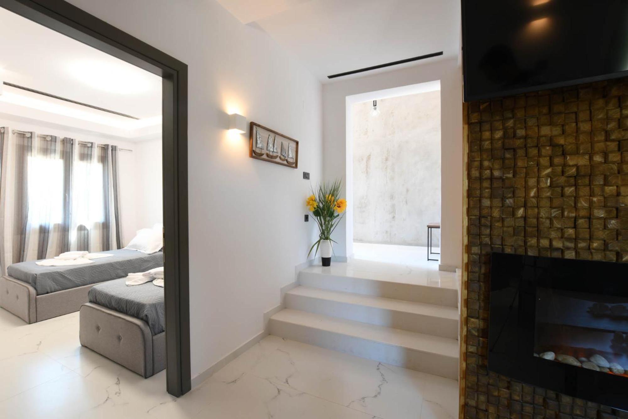 Orion Eco Suites Karteros Room photo